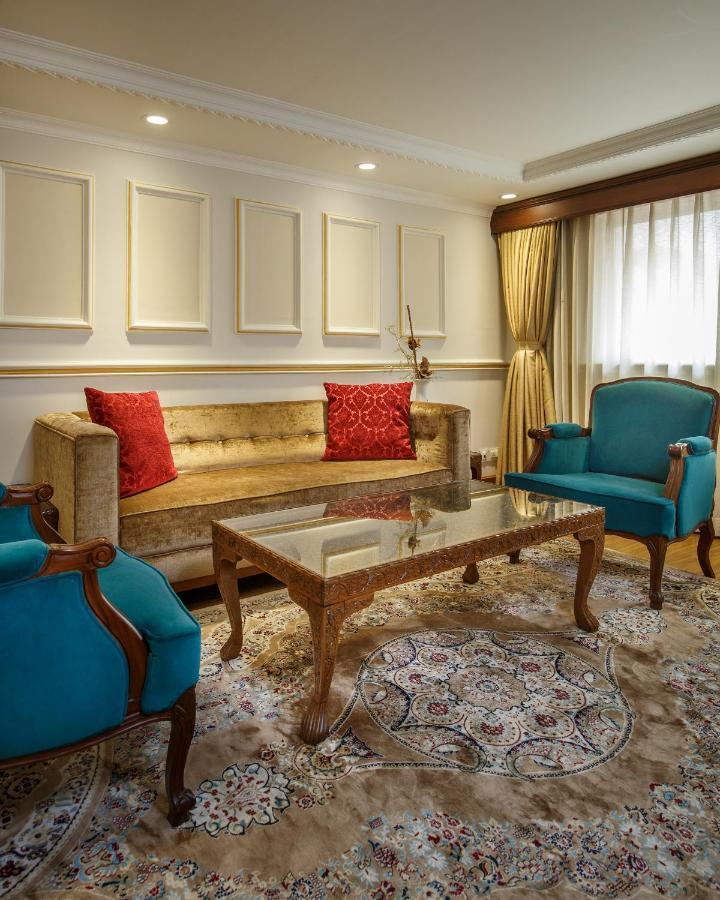 Hotel Shanker-Palatial Heritage Kathmandu Exterior photo