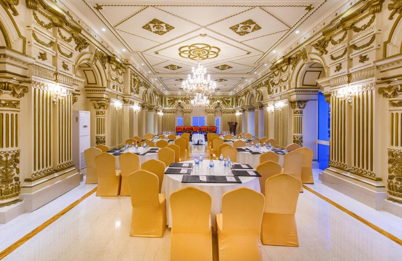 Hotel Shanker-Palatial Heritage Kathmandu Exterior photo
